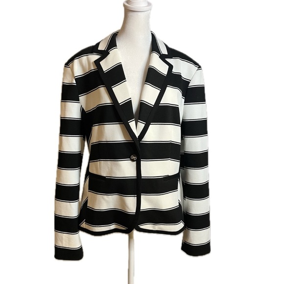 New York & Company Black and White Striped Blazer - Picture 1 of 8
